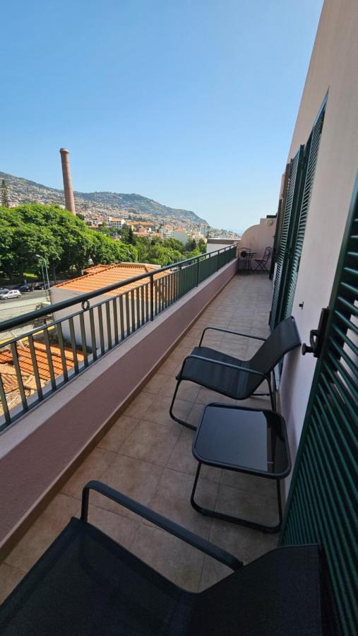 Garden And Seaview Apartment - Free Parking Funchal  Exterior photo